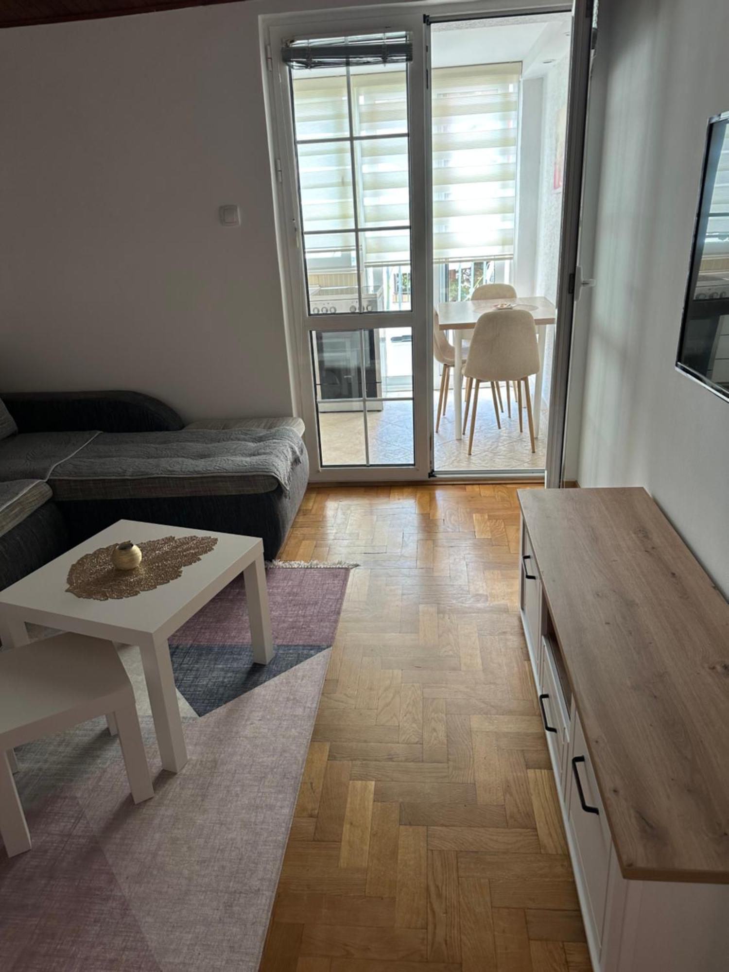 Apartmani Jedro Rafailovici Exterior photo