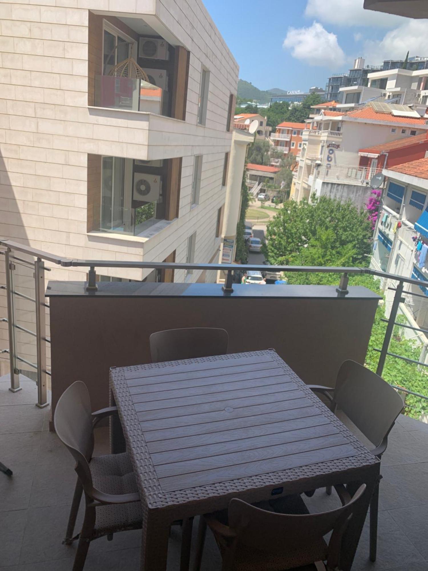 Apartmani Jedro Rafailovici Exterior photo